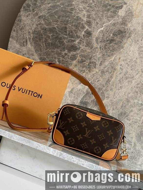 1:1 Replica Louis Vuitton Bags M14058 13X6.5X20cm WP