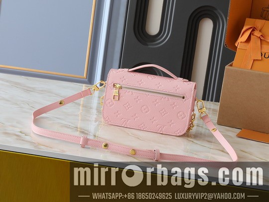 1:1 Replica Louis Vuitton Bags Métis M46279 21.5x13.5x6cm ss11
