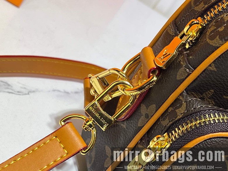 1:1 Replica Louis Vuitton Bags M14016 22x16.5x8cm ss