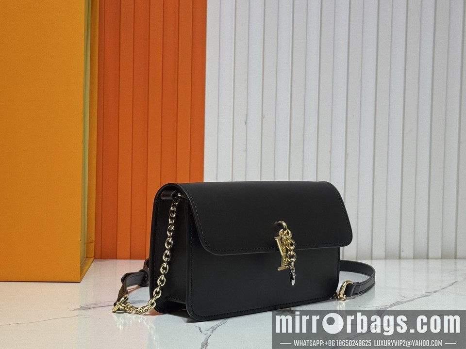 1:1 Replica Louis Vuitton Bags Chain M14564 11.5x4x20cm ss