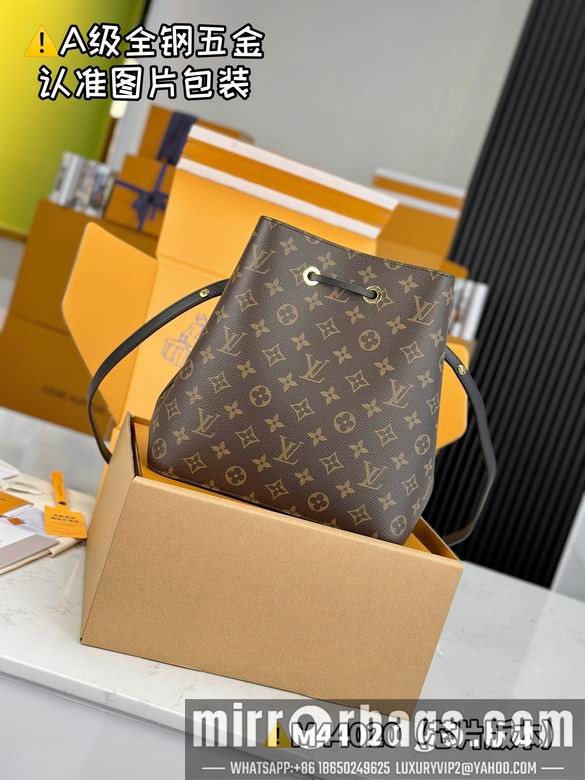 1:1 Replica Louis Vuitton Bags NEONOE M44020 26X26X17.5cm WP