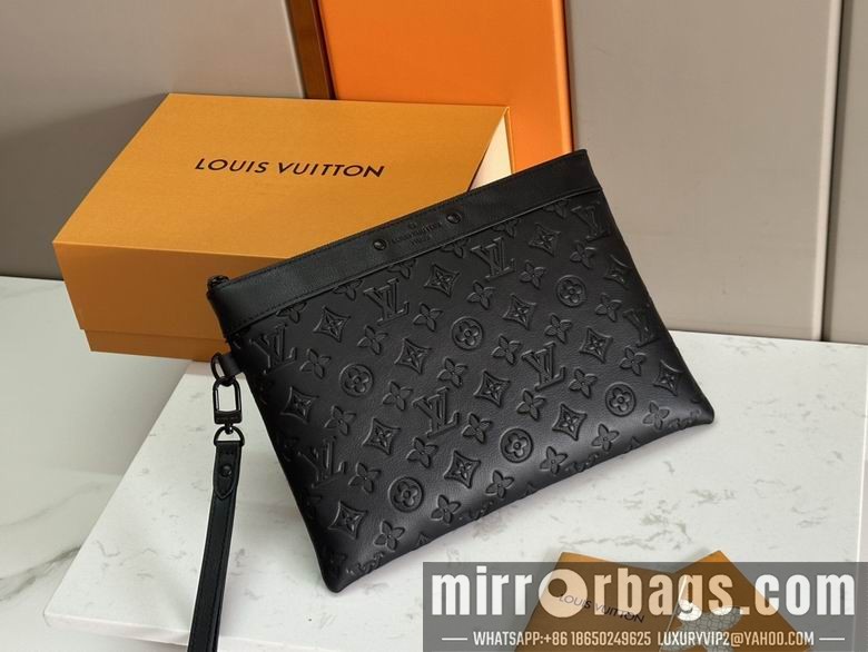 1:1 Replica Louis Vuitton Bags M81570 30X21.5X1cm WP