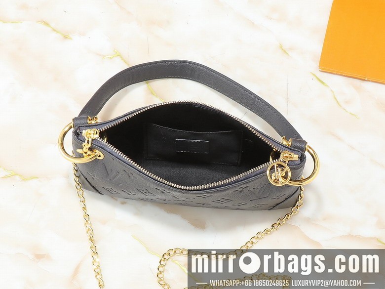 1:1 Replica Louis Vuitton Bags Sevres M12174 25x13x5cm ss