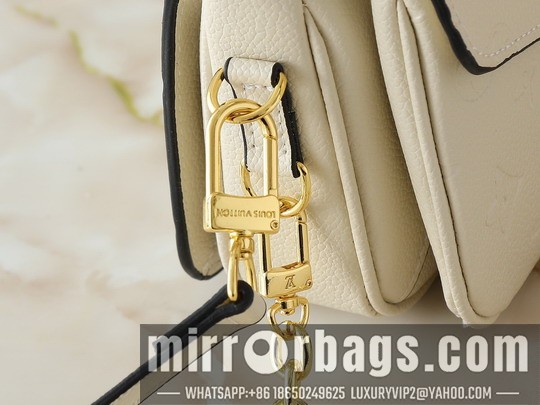 1:1 Replica Louis Vuitton Bags Métis M46279 21.5x13.5x6cm ss10