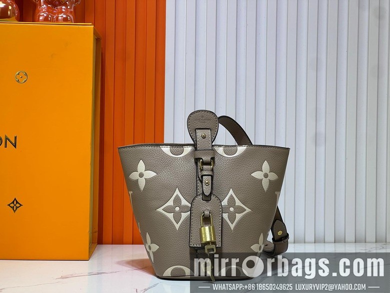 1:1 Replica Louis Vuitton Bags ALL In M12925 16x12x18cm ss