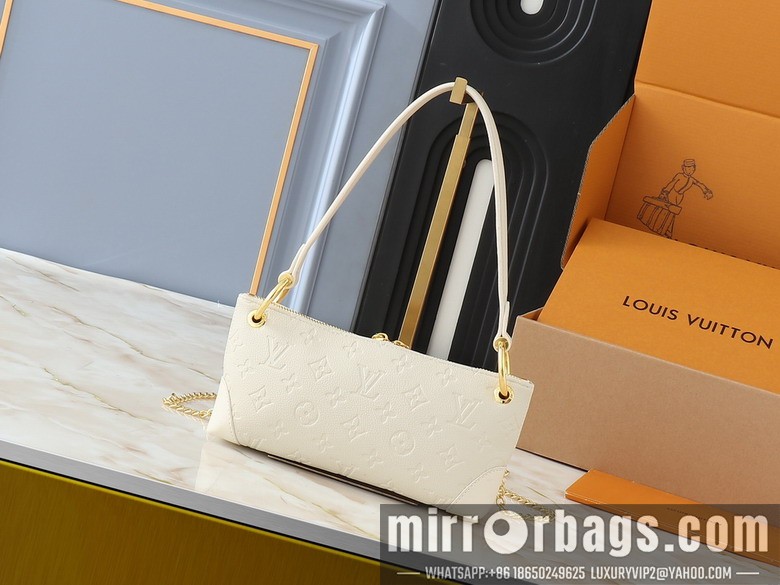 1:1 Replica Louis Vuitton Bags Sevres M12174 25x13x5cm ss4