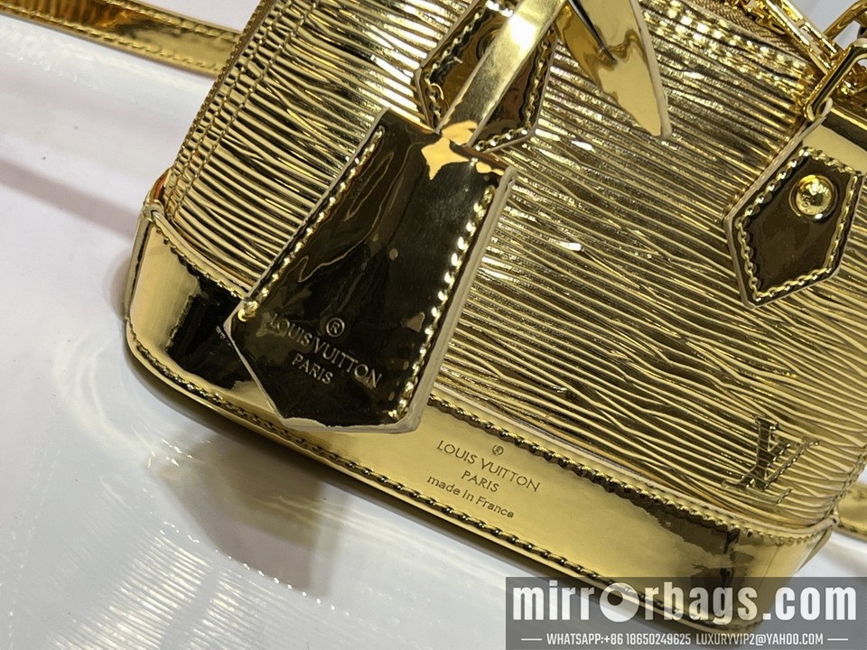 1:1 Replica Louis Vuitton Bags M82717 18x12x8cm ss5