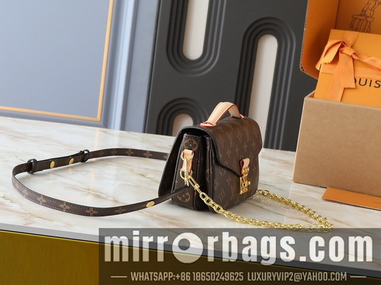 1:1 Replica Louis Vuitton Bags Métis M46279 21.5x13.5x6cm ss14