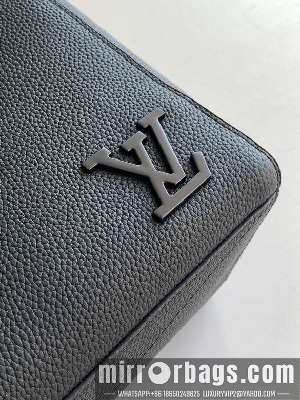 1:1 Replica Louis Vuitton Bags M21367 30X40X13cm WP