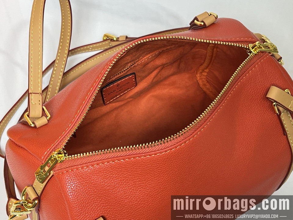 1:1 Replica Louis Vuitton Bags M13667 25x15x18cm ss4