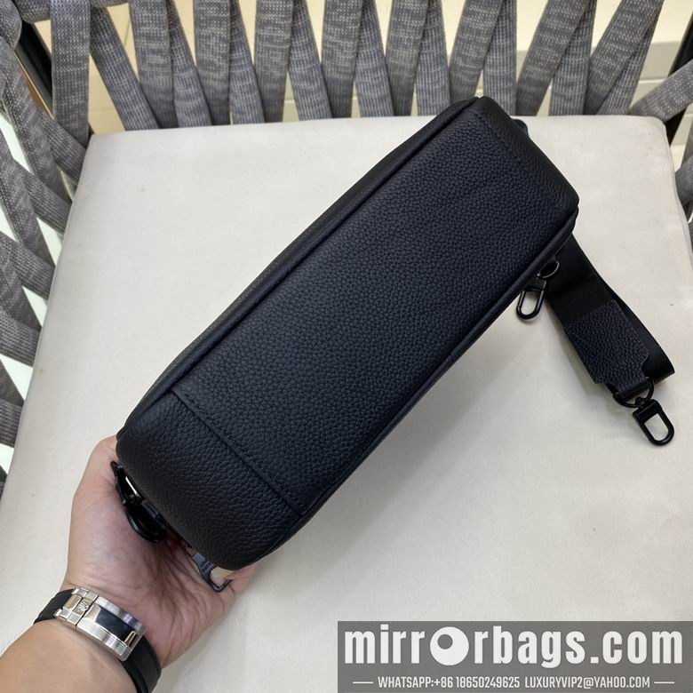 1:1 Replica Louis Vuitton Bags 5243-5 25X18X8cm WP