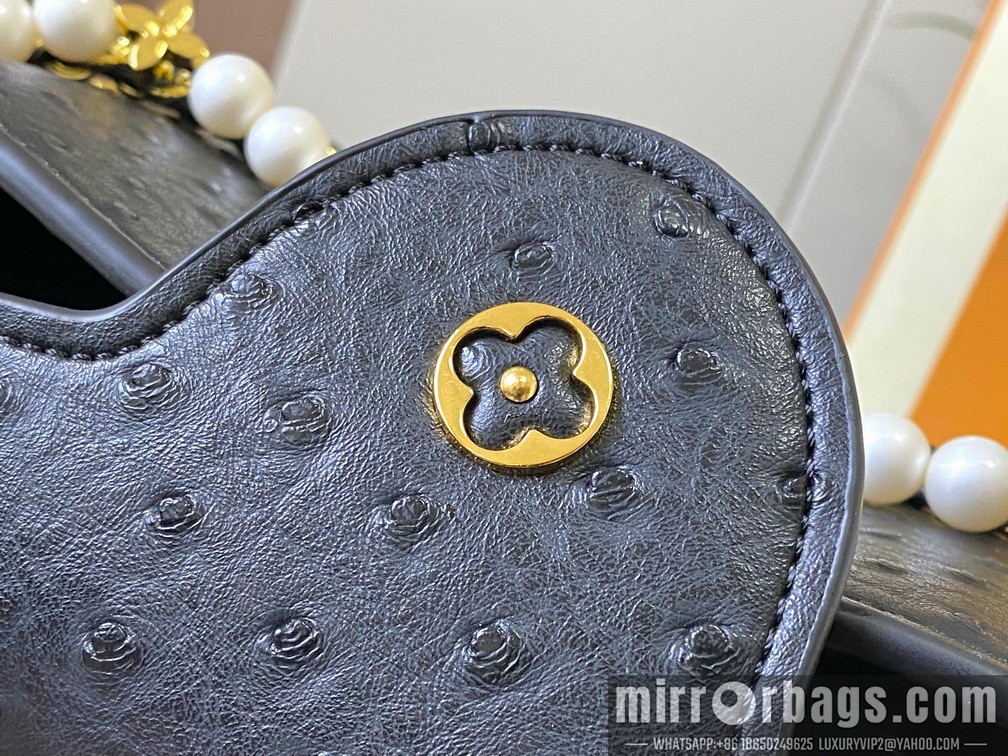 1:1 Replica Louis Vuitton Bags Cap M48866 27x18x9cm ss