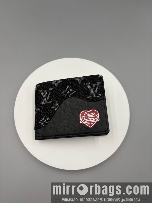 1:1 Replica Louis Vuitton Bags M81020 11x8.5x2cm ZC 2色