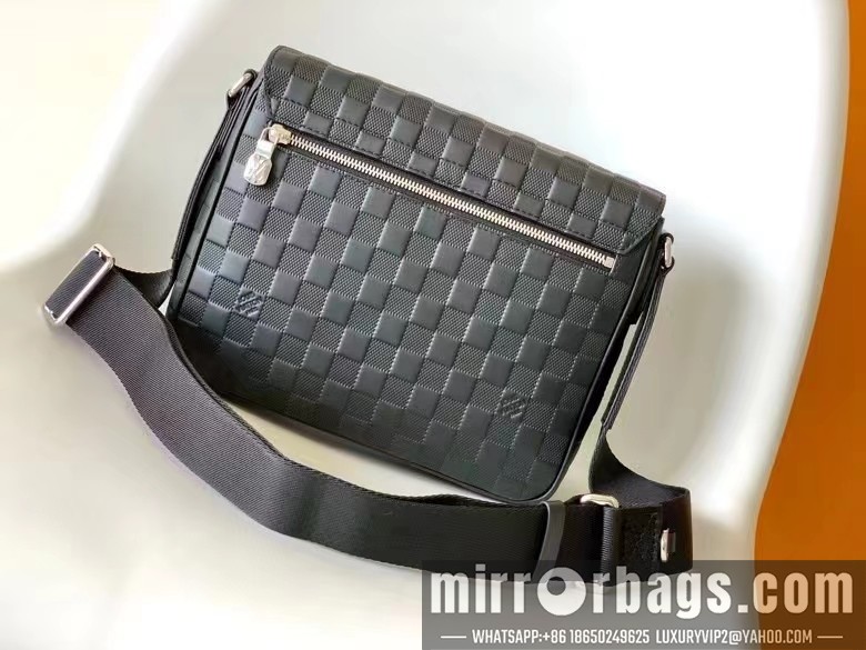 1:1 Replica Louis Vuitton Bags M46255 26X20X7cm WP 2colour