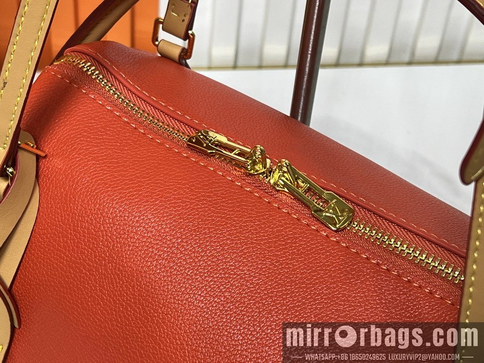 1:1 Replica Louis Vuitton Bags M13667 25x15x18cm ss4