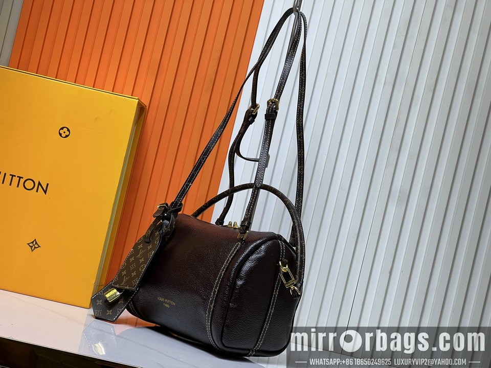 1:1 Replica Louis Vuitton Bags M13667 25x15x18cm ss1