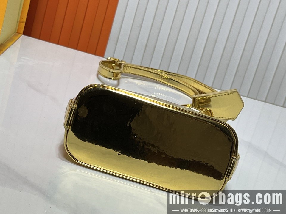 1:1 Replica Louis Vuitton Bags M82717 18x12x8cm ss5