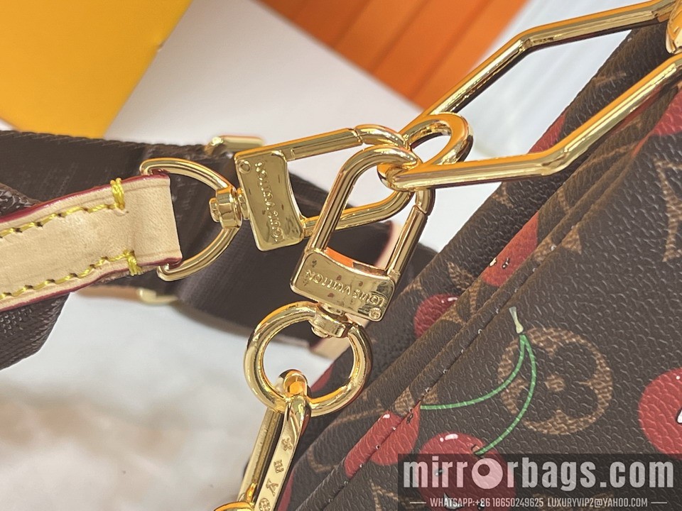 1:1 Replica Louis Vuitton Bags Coussin M57790 26x20x12cm ss2