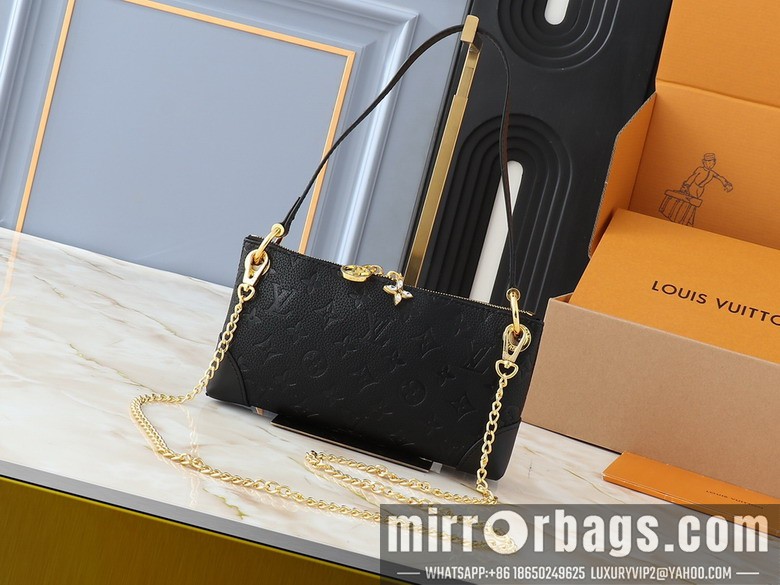 1:1 Replica Louis Vuitton Bags Sevres M12174 25x13x5cm ss2