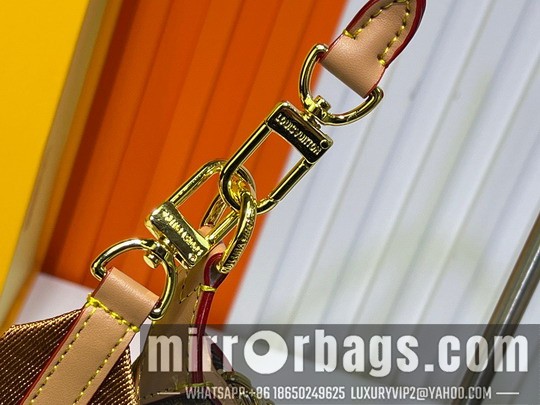 1:1 Replica Louis Vuitton Bags Loop M12939 22x9x33cm ss