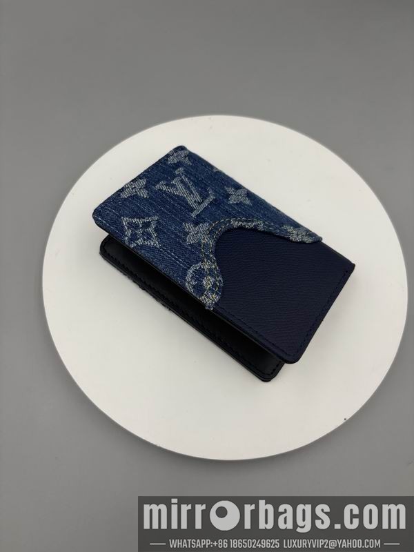 1:1 Replica Louis Vuitton Bags M81015 8x11x1cm ZC 2色