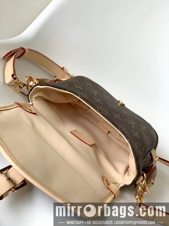1:1 Replica Louis Vuitton Bags M46740 20X16cm WP