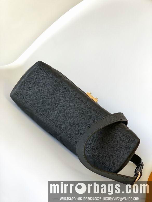 1:1 Replica Louis Vuitton Bags M45976 30X19.5X11cm WP
