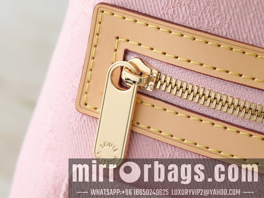1:1 Replica Louis Vuitton Bags Vintage M95050 30x10x19cm ss1