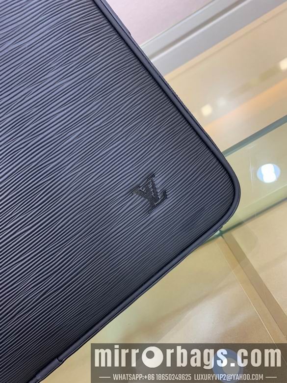 1:1 Replica Louis Vuitton Bags 6967-1 38X6X28cm WP