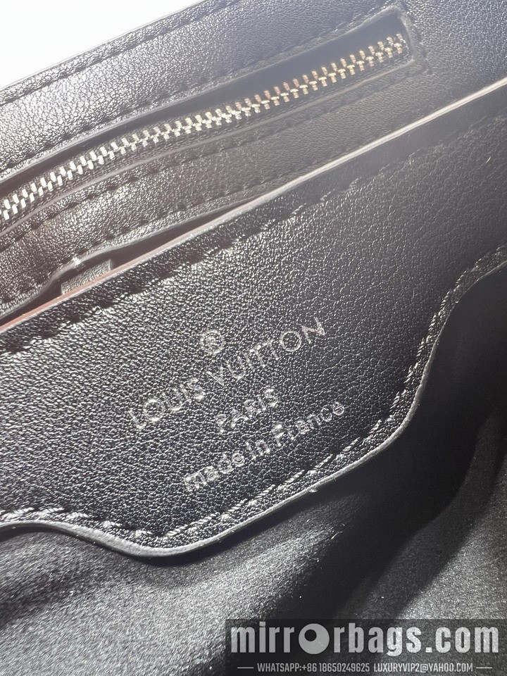1:1 Replica Louis Vuitton Bags Cap M59939 27x17.3x9cm ss4
