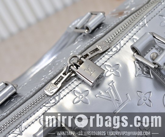 1:1 Replica Louis Vuitton Bags Keepall M47211 45x27x20cm ss2