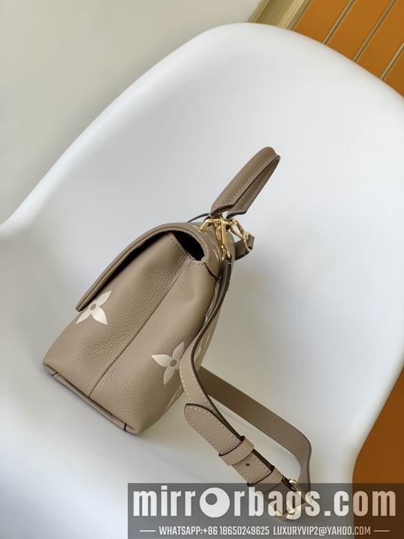 1:1 Replica Louis Vuitton Bags M46041 30X19.5X11cm WP
