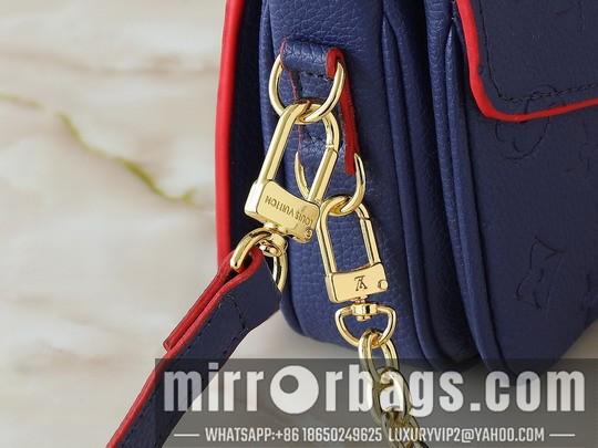 1:1 Replica Louis Vuitton Bags Métis M46279 21.5x13.5x6cm ss12