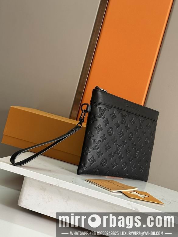 1:1 Replica Louis Vuitton Bags M81570 30X21.5X1cm WP
