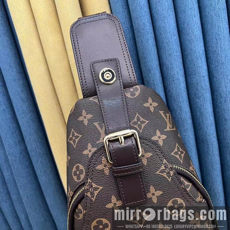1:1 Replica Louis Vuitton Bags 23344 18X31X5cm WP 3colour