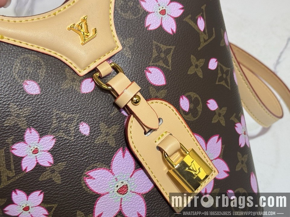 1:1 Replica Louis Vuitton Bags Rivage M14680 12x18x7cm ss