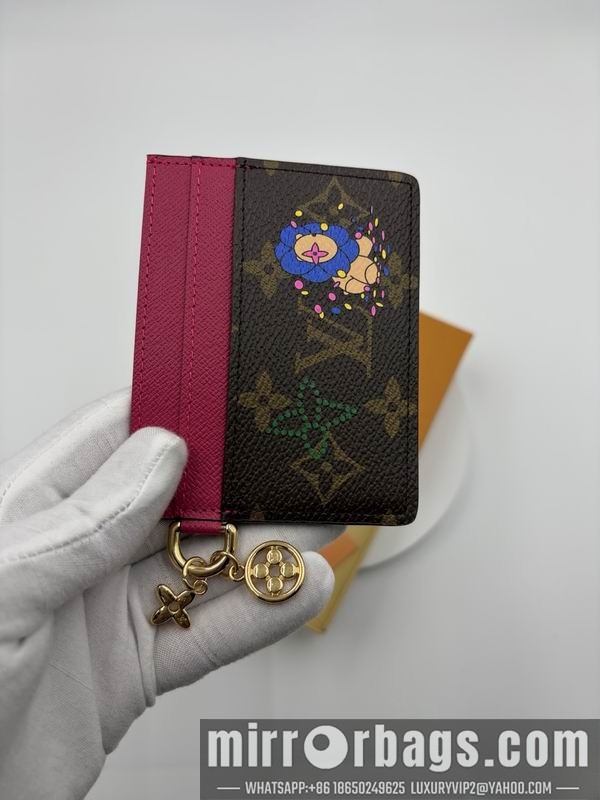 1:1 Replica Louis Vuitton Bags M82739 11x7cmZC 3色