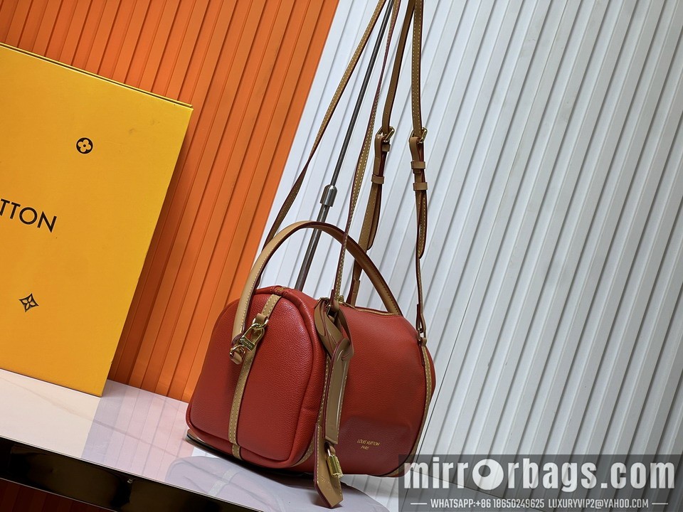 1:1 Replica Louis Vuitton Bags M13667 25x15x18cm ss4