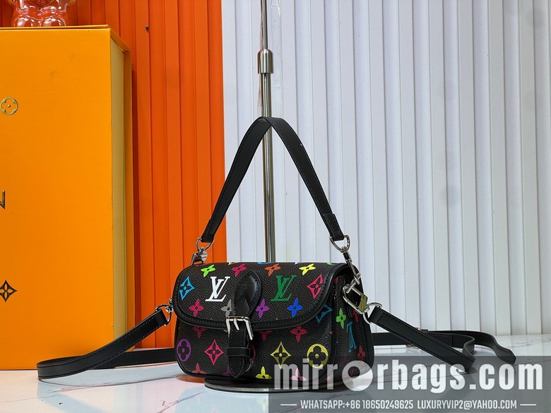 1:1 Replica Louis Vuitton Bags Diane M83566 19x10.5x6cm ss