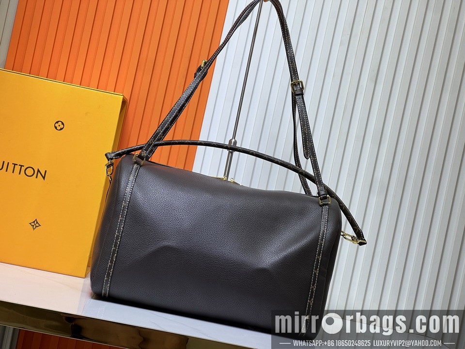 1:1 Replica Louis Vuitton Bags M13668 40x20x25cm ss2