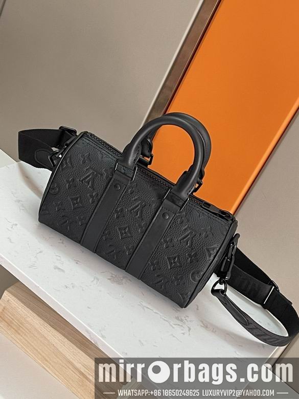 1:1 Replica Louis Vuitton Bags M20900 25X15X11cm WP