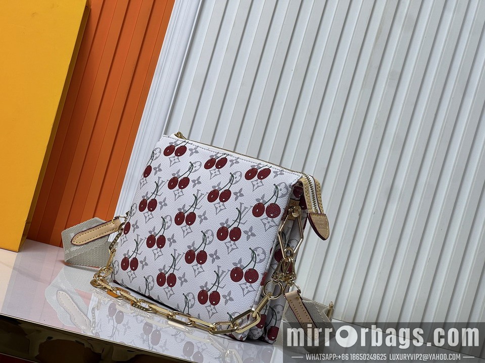 1:1 Replica Louis Vuitton Bags Coussin M57790 26x20x12cm ss3