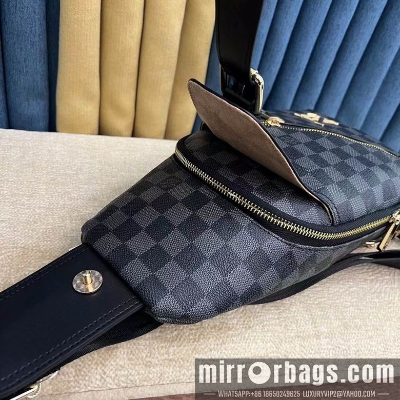 1:1 Replica Louis Vuitton Bags 23344 18X31X5cm WP 3colour