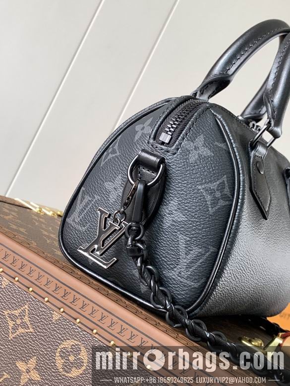 1:1 Replica Louis Vuitton Bags M24606 18X12.5X11cm WP