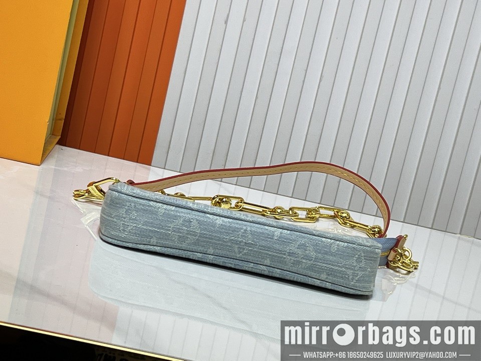 1:1 Replica Louis Vuitton Bags Pochette Acc M13404 22x13x4cm ss4