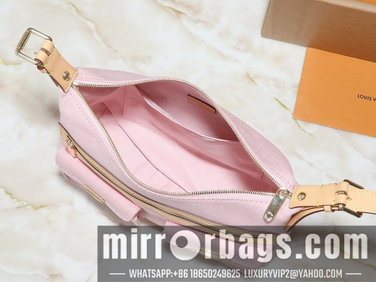 1:1 Replica Louis Vuitton Bags Vintage M95050 30x10x19cm ss1