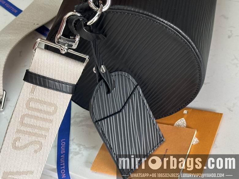 1:1 Replica Louis Vuitton Bags m23092 33X17X17cm WP