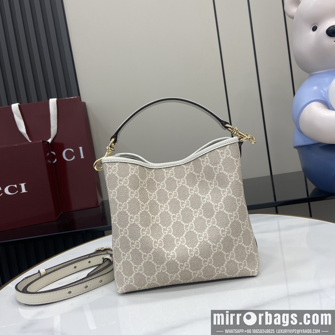 Replica Gucci Bags 815118 19X18X11cm