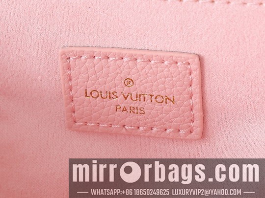 1:1 Replica Louis Vuitton Bags Métis M46279 21.5x13.5x6cm ss11