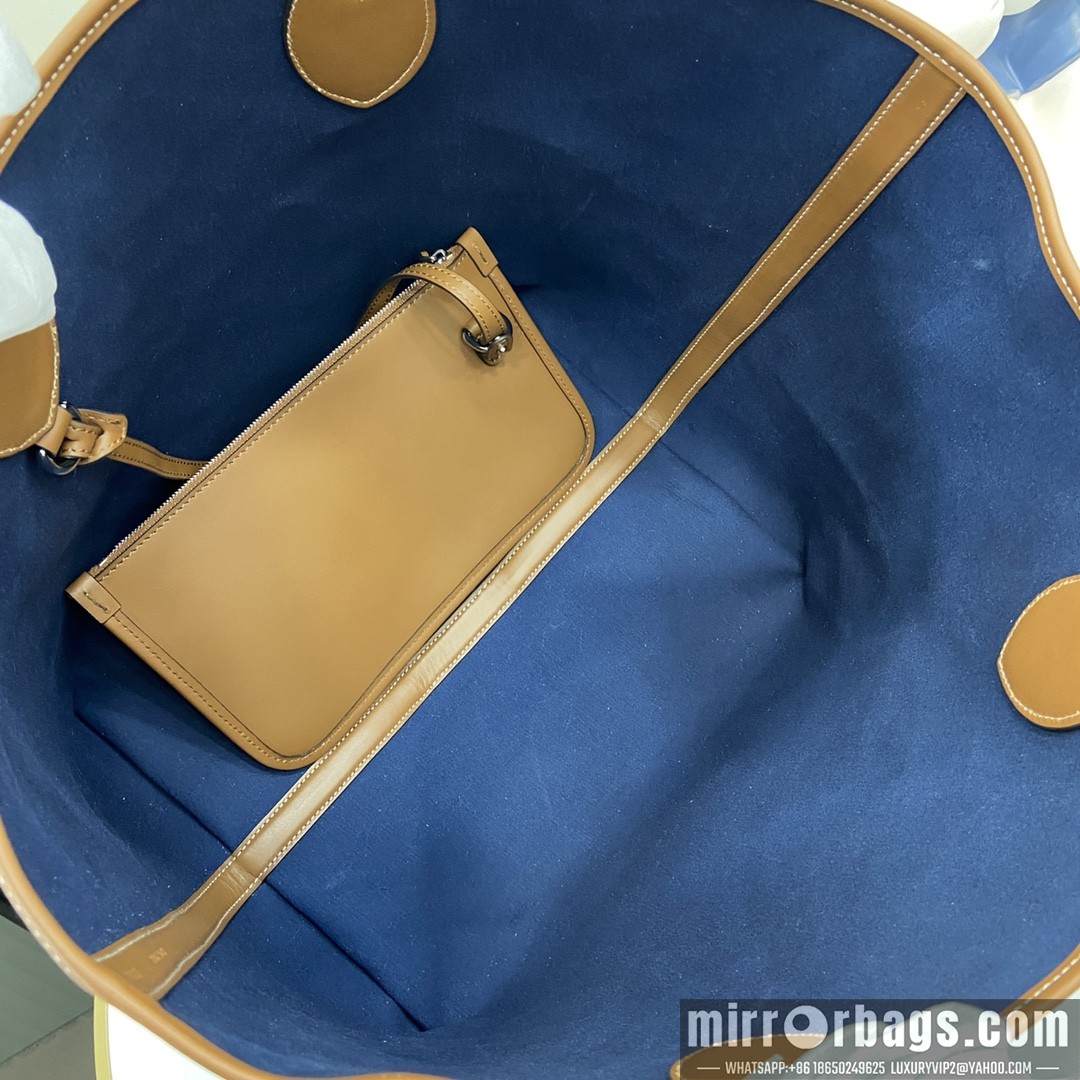 Replica Gucci Bags 820481 30.5X28X27cm